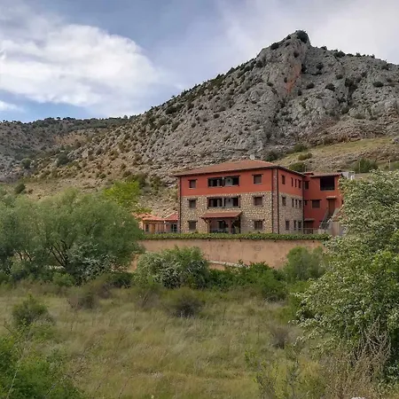 Aliagas Rurales * Megina